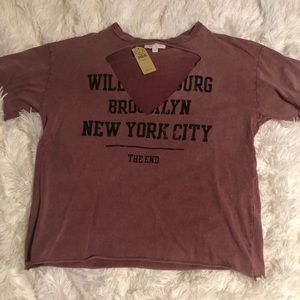 BNWT American Eagle Cut-Out Graphic Tee